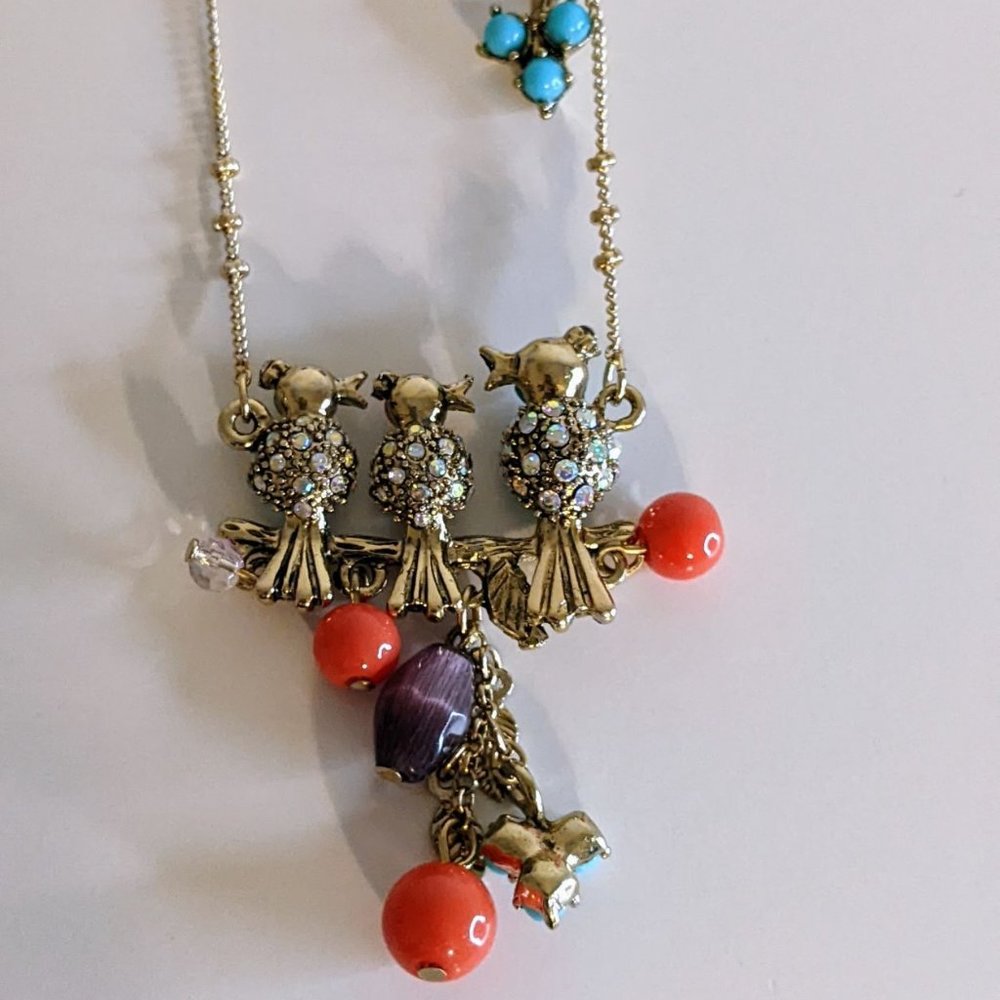 Betsey J "Betsey Delicates" Birds Necklace/Earrings - Picture 4 of 10